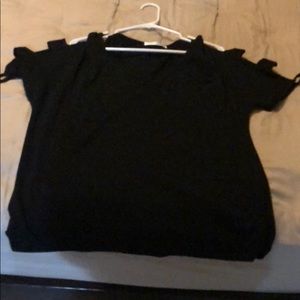 Black top with straps shoulders